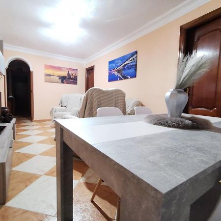 Sleepin Triana Διαμέρισμα Σεβίλλη Εξωτερικό φωτογραφία